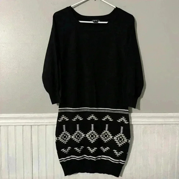 Sequin Hearts Black Knit Knee Length Sweater Dress with Aztec design Size M - Picture 1 of 7